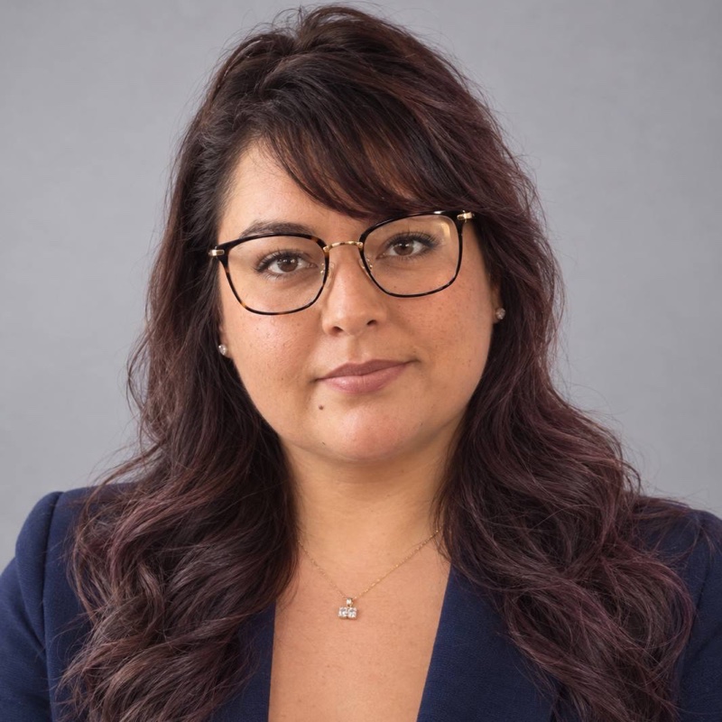 Victoria, CEO and Lead Organizer